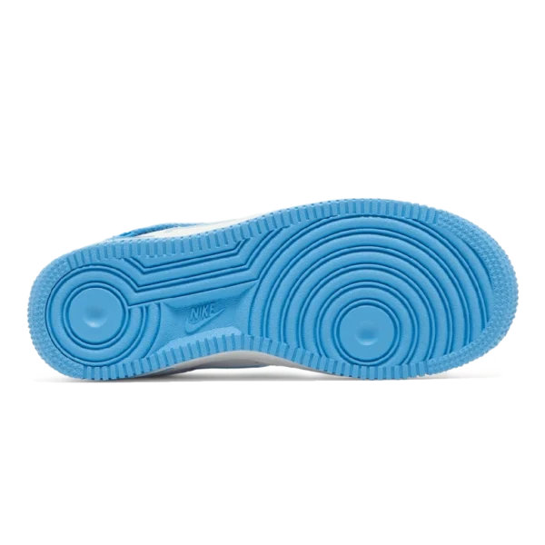 ⁦Nike Air Force 1 University Blue White⁩ – תמונה ⁦4⁩