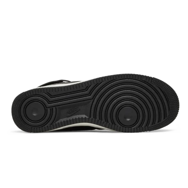 ⁦Nike Air Force 1 High ’07 Premium "Toll Free Pack" Black⁩ – תמונה ⁦4⁩