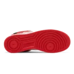 ⁦Nike Air Force 1 Low x Louis Vuitton White Comet Red⁩ – תמונה ⁦4⁩