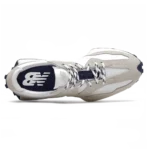 ⁦New Balance 327 Moonbeam⁩ – תמונה ⁦4⁩