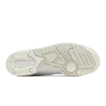 ⁦New Balance 550 White Silver Birch⁩ – תמונה ⁦4⁩