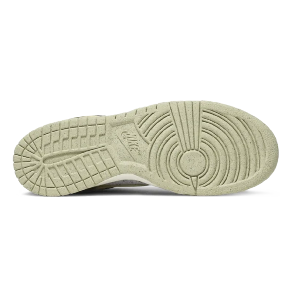 ⁦Nike Dunk Low Community Garden⁩ – תמונה ⁦4⁩
