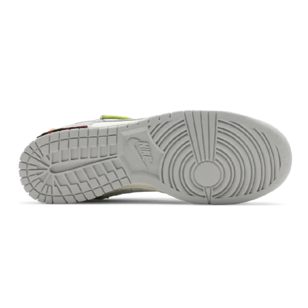 ⁦Nike Dunk Low x Off-White "Lot 08 of 50" Sail Neutral Grey⁩ – תמונה ⁦4⁩