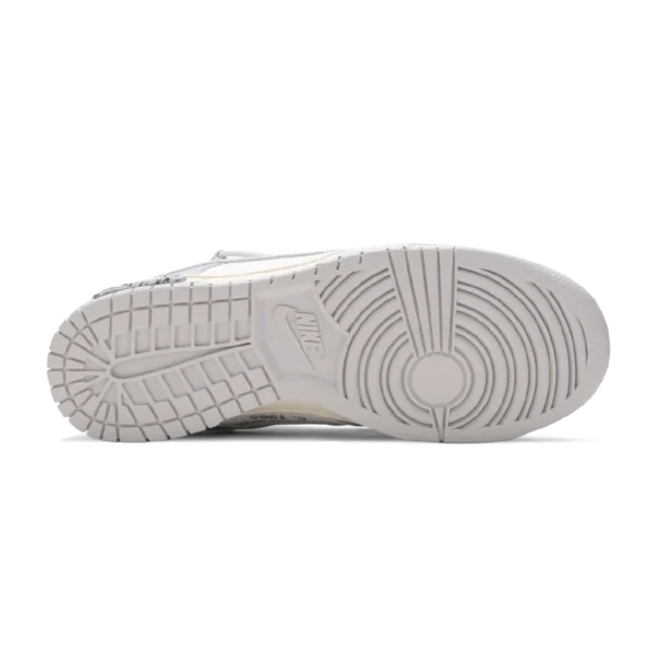⁦Nike Dunk Low x Off-White “Lot 49 of 50” Sail Neutral Grey⁩ – תמונה ⁦4⁩