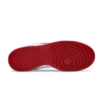 ⁦Nike Dunk SB Low x Supreme “Varsity Red”⁩ – תמונה ⁦4⁩