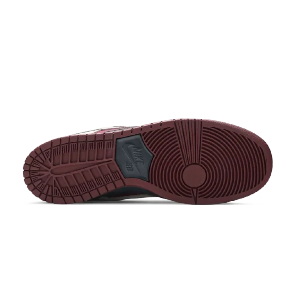 ⁦Nike Dunk Low SB “True Berry”⁩ – תמונה ⁦4⁩