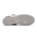 ⁦Nike Dunk Low x Off-White “Lot 20 of 50” Sail Gridiron⁩ – תמונה ⁦4⁩