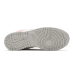⁦Nike Dunk Low Move to Zero Pale Coral⁩ – תמונה ⁦4⁩