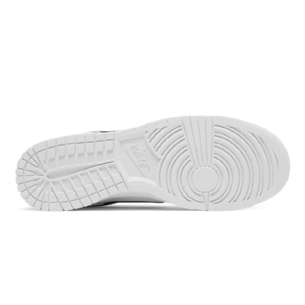 ⁦Nike Dunk Low Reverse Panda⁩ – תמונה ⁦4⁩