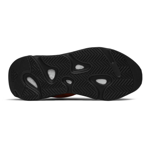 ⁦Adidas Yeezy Boost 700 MNVN Orange⁩ – תמונה ⁦4⁩