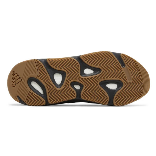 ⁦Adidas Yeezy Boost 700 Utility Black⁩ – תמונה ⁦4⁩