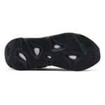 ⁦Adidas Yeezy Boost 700 MNVN Honey Flux⁩ – תמונה ⁦4⁩