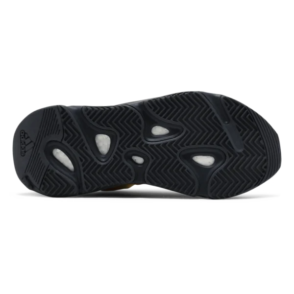 ⁦Adidas Yeezy Boost 700 MNVN Honey Flux⁩ – תמונה ⁦4⁩