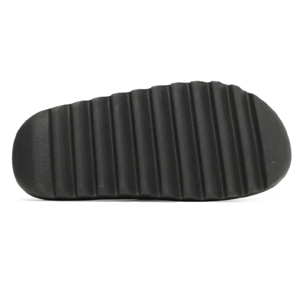 ⁦Adidas Yeezy Slides Onyx⁩ – תמונה ⁦4⁩