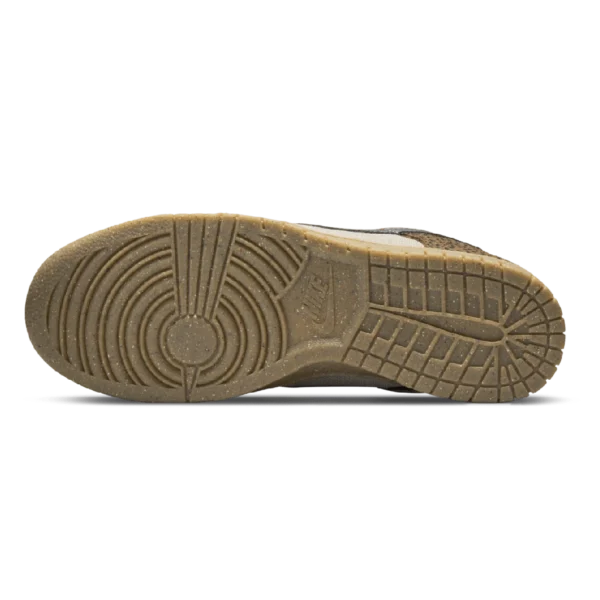 ⁦Nike Dunk Low Golden Moss⁩ – תמונה ⁦5⁩
