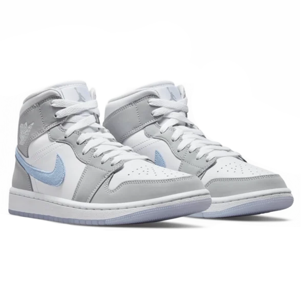 ⁦Air Jordan 1 Mid White Wolf Grey Aluminum⁩ – תמונה ⁦2⁩