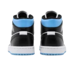 ⁦Air Jordan 1 Mid University Blue⁩ – תמונה ⁦3⁩