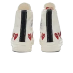 ⁦Converse Chuck 70 High x Comme des Garçons PLAY “Multi Heart” White⁩ – תמונה ⁦3⁩