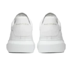 ⁦Alexander McQueen Oversized White⁩ – תמונה ⁦3⁩