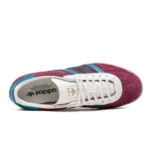 ⁦Adidas Gazelle Indoor Collegiate Burgundy Arctic Fuchsia⁩ – תמונה ⁦3⁩