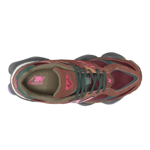 ⁦New Balance 9060 Rich Oak Burgundy Pink⁩ – תמונה ⁦4⁩