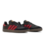 ⁦Adidas Samba x Manchester United Black Real Red⁩ – תמונה ⁦2⁩