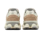 ⁦New Balance 9060 Driftwood⁩ – תמונה ⁦3⁩