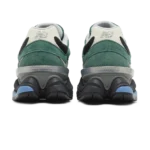 ⁦New Balance 9060 Team Forest Green⁩ – תמונה ⁦3⁩