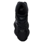⁦New Balance 9060 Triple Black Suede⁩ – תמונה ⁦3⁩