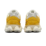 ⁦New Balance 9060 Varsity Gold⁩ – תמונה ⁦3⁩