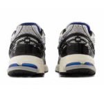 ⁦New Balance 1906R Silver Metallic⁩ – תמונה ⁦3⁩