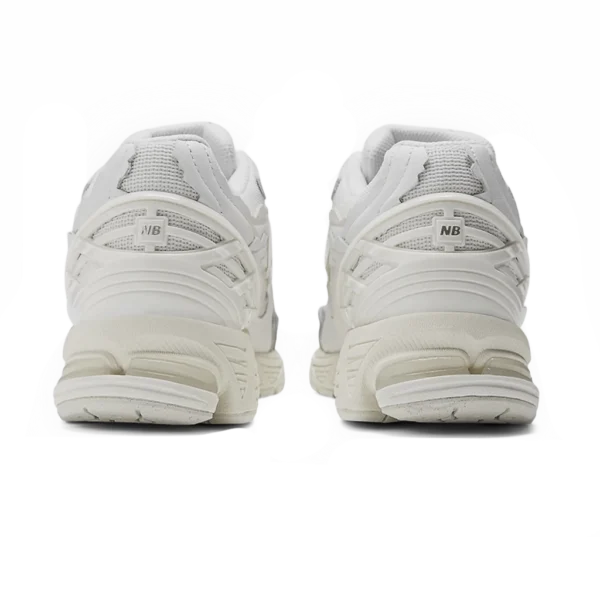 ⁦New Balance 1906D Protection Pack White Leather⁩ – תמונה ⁦3⁩