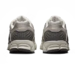 ⁦Nike Zoom Vomero 5 Cobblestone Flat Pewter⁩ – תמונה ⁦3⁩