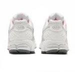 ⁦Nike Zoom Vomero 5 Photon Dust White Grey Metallic Silver⁩ – תמונה ⁦3⁩