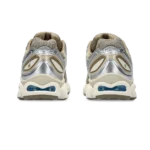 ⁦ASICS Gel-Nimbus 9 Pepper Wood Crepe⁩ – תמונה ⁦3⁩