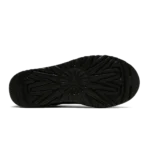 ⁦UGG Classic Short II Black⁩ – תמונה ⁦4⁩