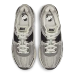 ⁦Nike Zoom Vomero 5 Cobblestone Flat Pewter⁩ – תמונה ⁦4⁩