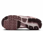 ⁦Nike Zoom Vomero 5 Dusted Clay Violet Smokey Mauve Earth⁩ – תמונה ⁦5⁩
