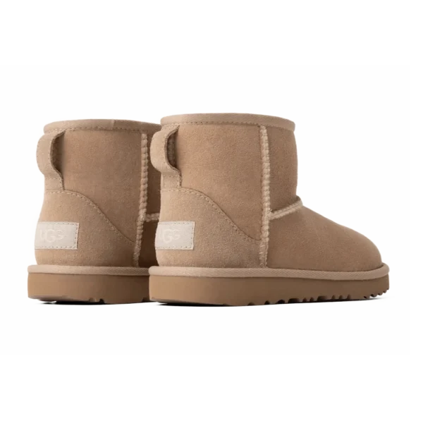 ⁦Kids' Mini Classic II Boot Sand⁩ – תמונה ⁦3⁩