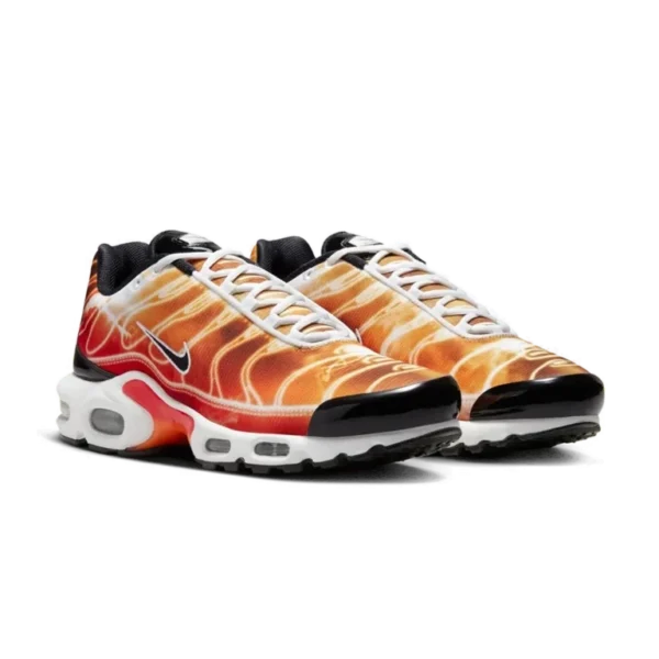 ⁦Nike Air Max Plus OG Light Photography⁩ – תמונה ⁦2⁩