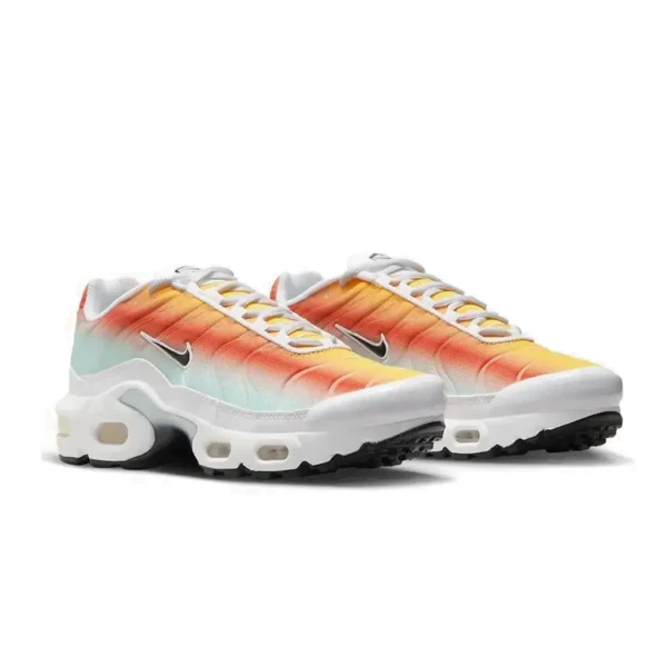 ⁦Nike Air Max Plus Tropical Sunset⁩ – תמונה ⁦2⁩
