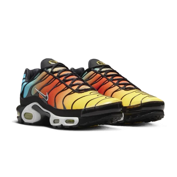 ⁦Nike Air Max Plus Baltic Blue Safety Orange⁩ – תמונה ⁦2⁩