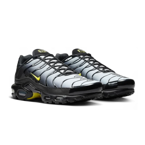 ⁦Nike Air Max Plus Black Opti Yellow⁩ – תמונה ⁦2⁩