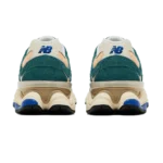⁦New Balance 9060 New Spruce Peach Blossom⁩ – תמונה ⁦3⁩