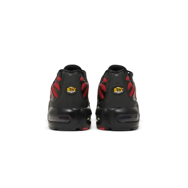⁦Nike Air Max Plus Red Black⁩ – תמונה ⁦3⁩