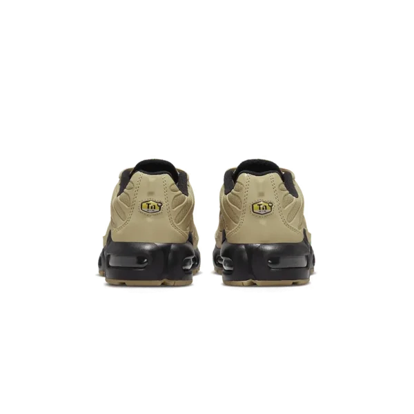⁦Nike Air Max Plus GS Wheat Grass⁩ – תמונה ⁦3⁩