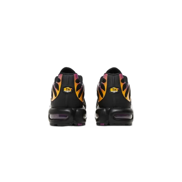⁦Nike Air Max Plus University Gold Viotech Purple⁩ – תמונה ⁦3⁩