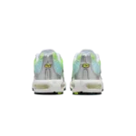 ⁦Nike Air Max Plus Volt Silver⁩ – תמונה ⁦3⁩