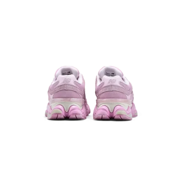⁦New Balance 9060 Pink Overdye⁩ – תמונה ⁦3⁩