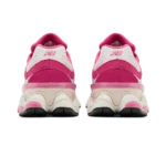 ⁦New Balance 9060 Fuchsia Pink⁩ – תמונה ⁦3⁩